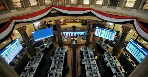 نزيف رأسمالي بـ 48 مليار جنيه.. حصاد البورصة المصرية اليوم الاثنين 16 فبراير 2026: وسط مبيعات أجنبية وعربية 6 البورصة المصرية