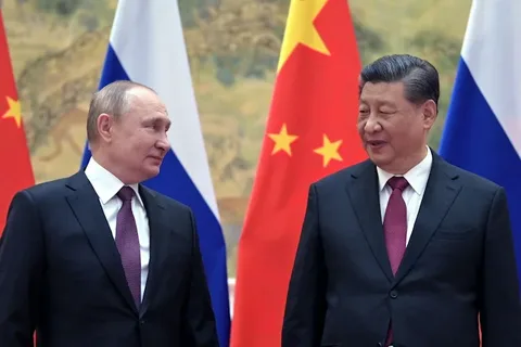 إنهاء معاهدة نيو ستارت النووية وعلاقتها بـ ساعة القيامة: العالم يدخل نفق “عدم اليقين” بعد طي صفحة التسلح النووي