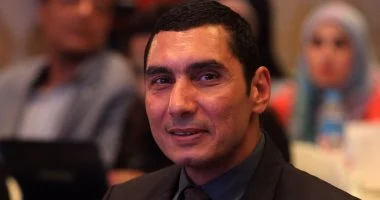 وزير الشباب والرياضة