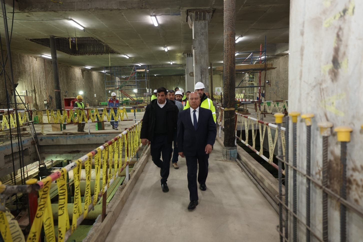 وزير النقل يتفقد محطة الملك الصالح بمشروع المرحلة الاولى للخط الرابع للمترو