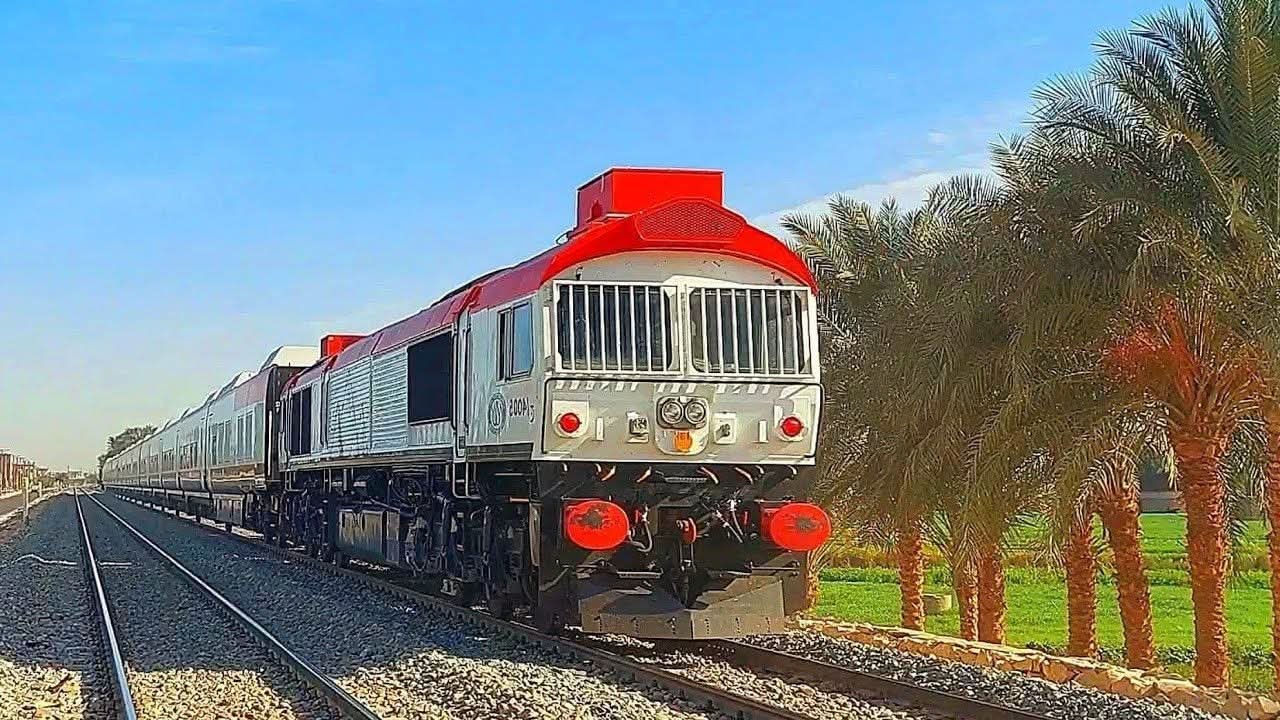 السكة الحديد: تطبيق اجراءات السلامة الخاصة بسوء الأحوال الجوية على الوجهين البحرى والقبلى