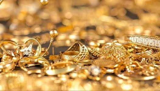 «آي صاغة»: الذهب يتراجع عالميًا ويختبر دعم 5000 دولار