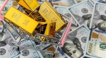 الذهب يترقب الاتجاه.. استقرار نسبي في الأسعار وعيار 21 يسجل 7050 جنيهًا