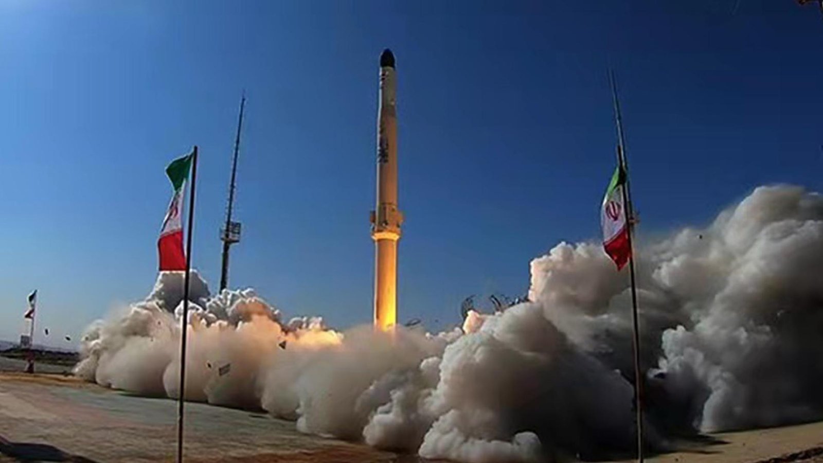 الكعكه الصفراء اليورانيوم: تصعيد عسكري خطيرباستهداف منشأة نووية إيرانية في منطقة أردكان