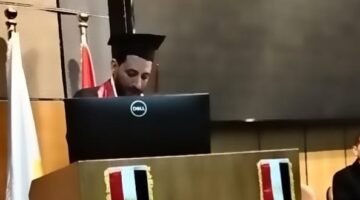 دكتور محمود عبدالغني كاتب صحفي وباحث في الشؤون السياسية وحاصل على الدكتوراه فى الإعلام