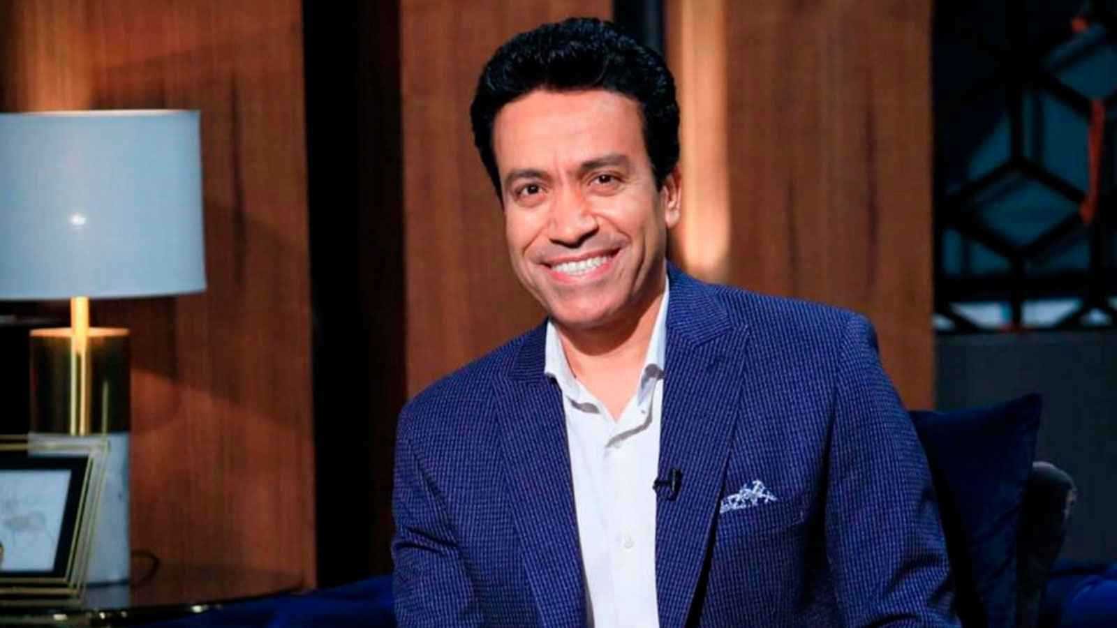 بركة رمضان في المنيا.. سامح حسين يجبر خواطر أبطال الكفاح بـ 210 ألف جنيه وجوائز عينية