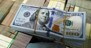 استقرار سعر الدولار أمام الجنيه المصري قبل انطلاق تعاملات الاثنين
