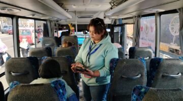 سيزر للنقل تطلق خدمة نقل جماعي بديلة للترام في الإسكندرية.. وسعر التذكرة "7 جنيه"