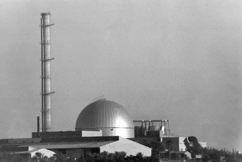 مفاعل ديمونة النووي.. تطورات الهجوم الإيراني: صافرات الإنذار تدوي والاحتلال يرصد سقوط صواريخ