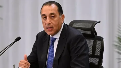 موعد إجازة عيد العمال 2026 وحقيقة ترحيلها من يوم الجمعة.. التفاصيل كاملة