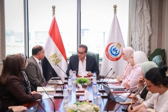 وزير الصحة يستعرض نجاحات مصر البارزة وعلى رأسها القضاء على فيروس سي