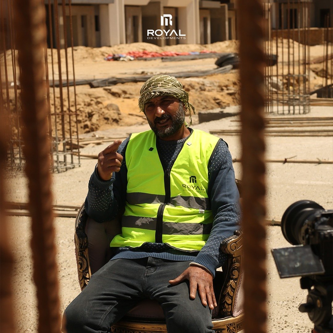 "رويال" للتطوير تحتفل بعيد العمال على طريقتها الخاصة بحكاية إنسانية من قلب مواقع مشروعاتها