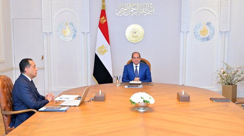 بحث تطوير التعليم والصحة.. الرئيس السيسي يستقبل رئيس مجلس الوزراء