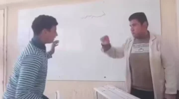 طالب شبرا الخيمة والمدرس.. التعليم تكشف مفاجأة عن واقعة الاعتداء على مُعلم في الفصل من تلميذ