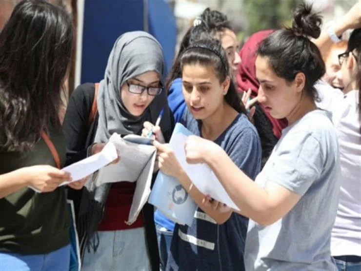 امتحانات الثانويه العامه بنظام التجمعات: نظام “المجمعات الامتحانية” في الثانوية العامة 2026: رؤية ومحاذير