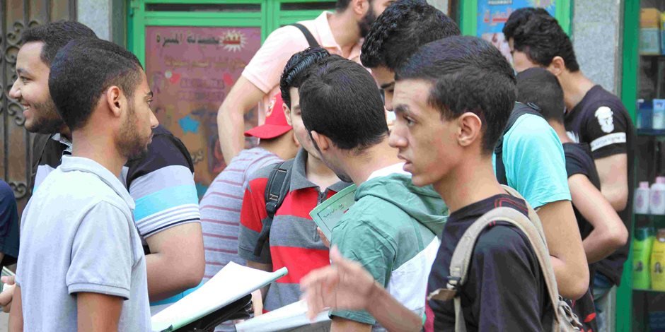 امتحانات الثانويه العامه بنظام التجمعات: نظام "المجمعات الامتحانية" في الثانوية العامة 2026: رؤية ومحاذير امتحانات الثانويه العامه بنظام التجمعات