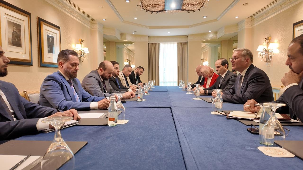 وزير البترول والثروة المعدنية يبحث مع نظيره السوري آفاق التعاون لدعم تعافي قطاع الطاقة بسوريا
