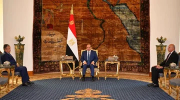 الرئيس السيسي يعلن دعم مصر الكامل لنبيل فهمي لقيادة الجامعة العربية 23