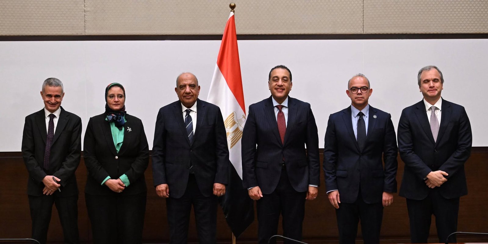 توقيع اتفاقية استثمارية