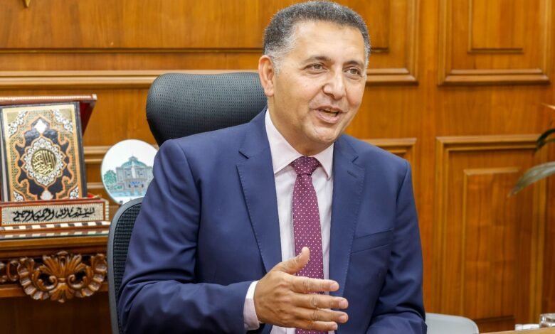 تحت رعاية حزب الجبهة الوطنية.. محافظ القليوبية يتقدم الجماهير في نادي بنها سيتي كلوب لمؤازرة منتخب مصر أمام الأرجنتين