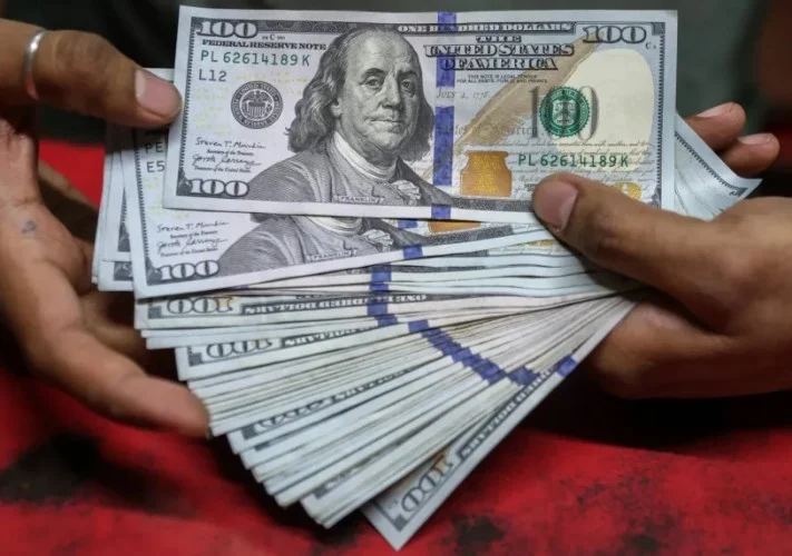 سعر الدولار الأمريكي أمام الجنيه المصري اليوم