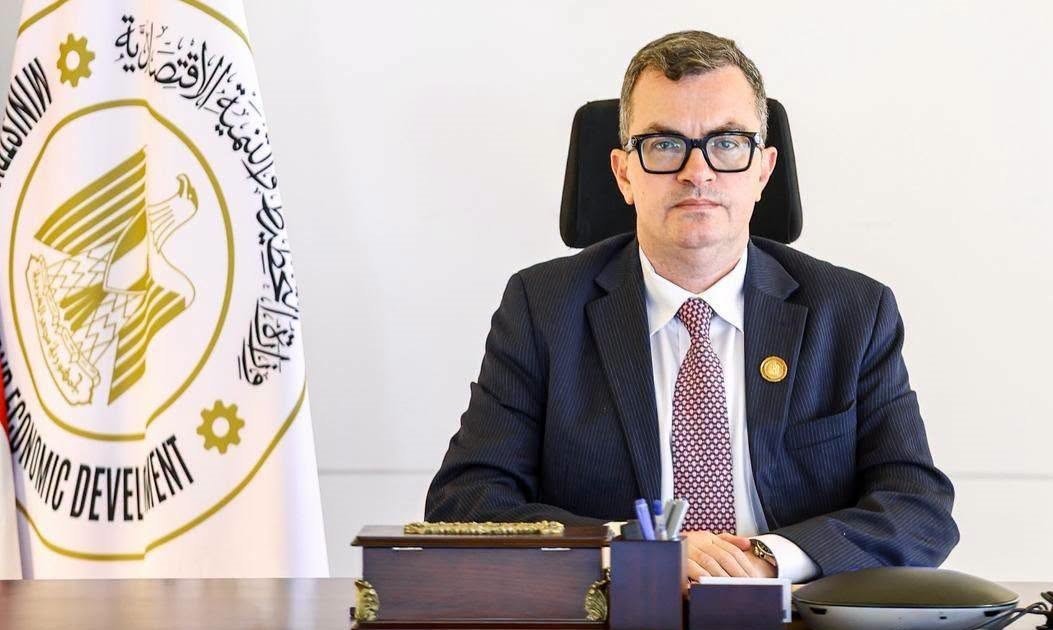 وزير التخطيط
