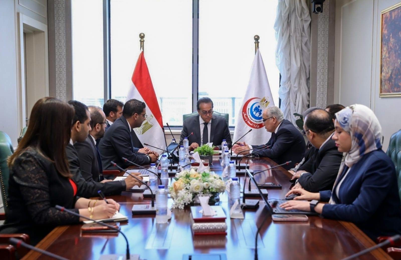 وزير الصحة يشهد توقيع بروتوكول تعاون مع «روش إيجيبت» لميكنة منظومة الرمد