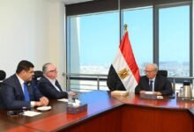 باستثمارات تقدر بـ مليار دولار.. نائب رئيس الوزراء يبحث مستجدات مشروع برج فوربس العالمي