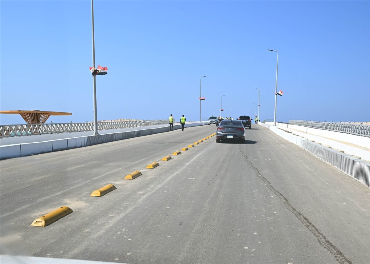 رئيس الوزراء يفتتح كوبري روميل بعد تطويره